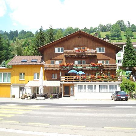 Hotel Alpina Unterwasser Exteriör bild
